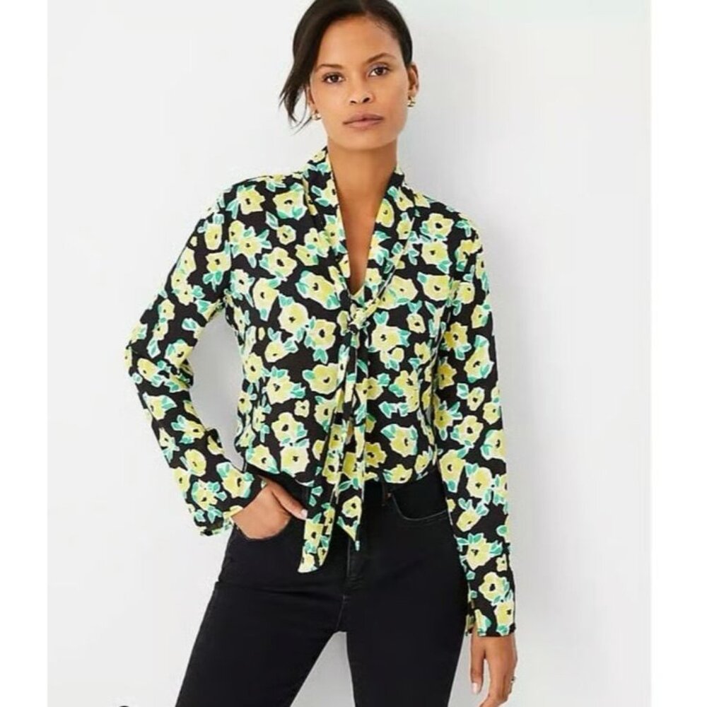 Ann Taylor Womens XL Floral Long Sleeve Blouse Necktie Long‎ Sleeve Shirt Top
